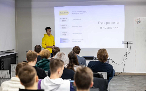 Компания «Тинькофф» провела профориентационный день в МАИ